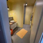 Modern Oasis Of Peace With Garden, Public Transport Apartman